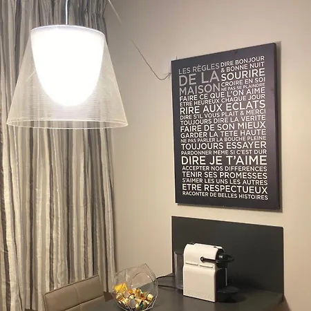 Penthouse Vue Avec Rooftop,jacuzzi,et Parking Prive Антиб