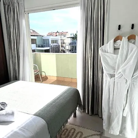 Penthouse Vue Avec Rooftop,jacuzzi,et Parking Prive * 앙티브